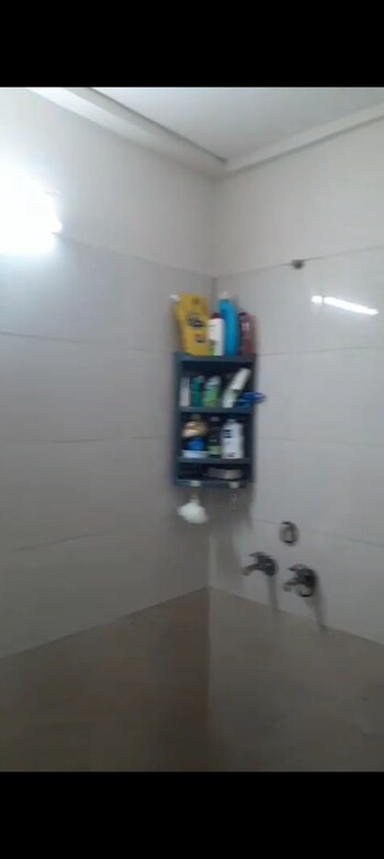 Shree Vardhman Green Court
