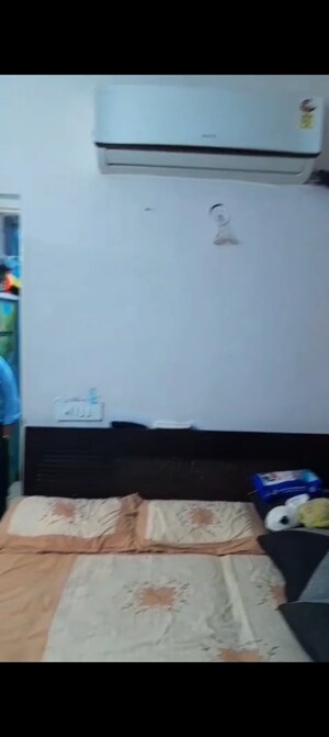 Furnished Amenities in 2 BHK Apartment at Shree Vardhman Green Court, Sector 90 – for Sale