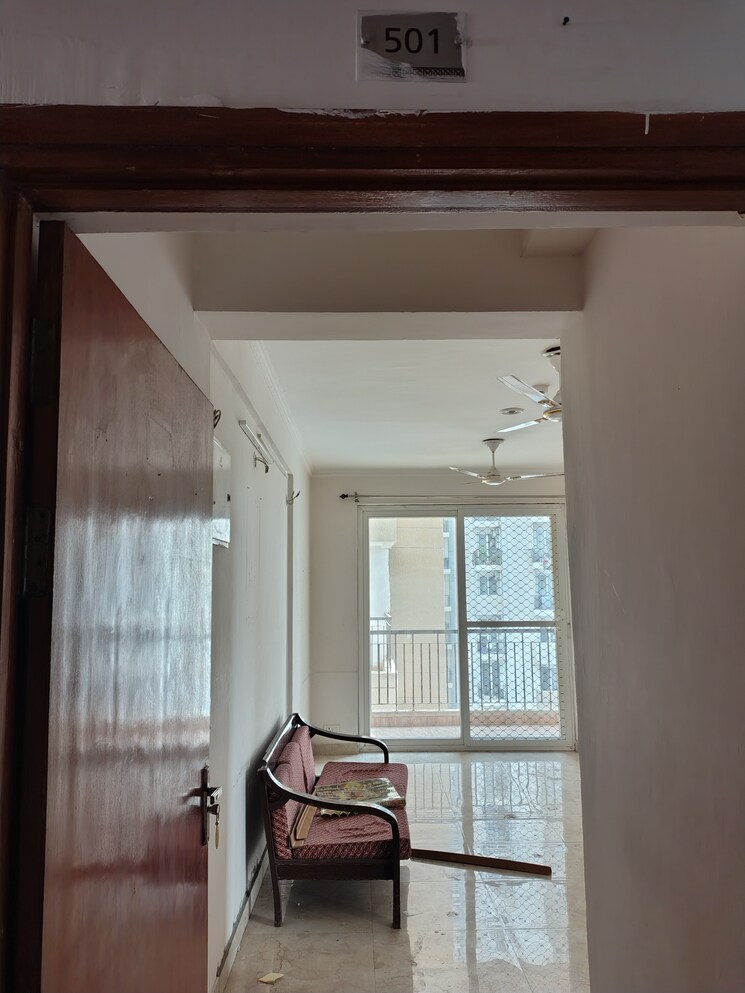 Room, amrapali-riverview 3 Bedroom 1450 Sq.Ft. Apartment In Amrapali Leisure Valley Greater Noida 9508597