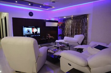 3 BHK Apartment For Rent in Dheeraj Gaurav Heights, Jogeshwari West