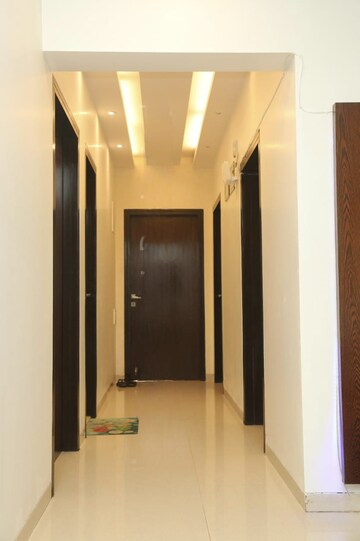 Building Lobby in 3 BHK Apartment at Dheeraj Gaurav Heights, Jogeshwari West – for Rent