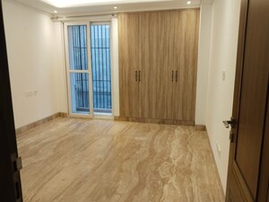 Master Bedroom in 3 BHK Builder Floor at Greater Kailash ii – for Rent