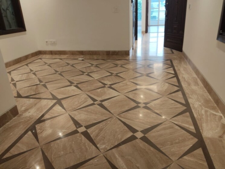 Living Room, greater kailash ii 3 Bedroom 2000 Sq.Ft. Builder Floor In Greater Kailash ii Delhi 9508625