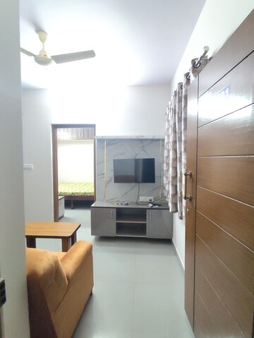 Furnished Amenities in 1 BHK Builder Floor at Hsr Layout – for Rent