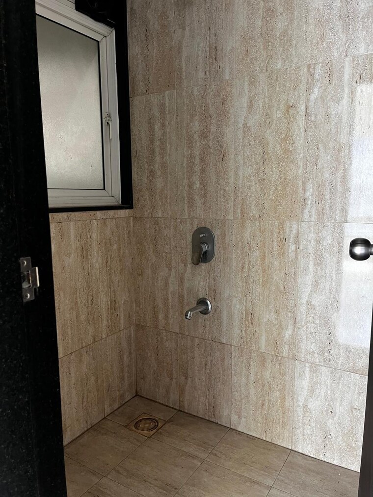 Bathroom, punawale 1 Bedroom 444 Sq.Ft. Apartment In Punawale Pune 9508629