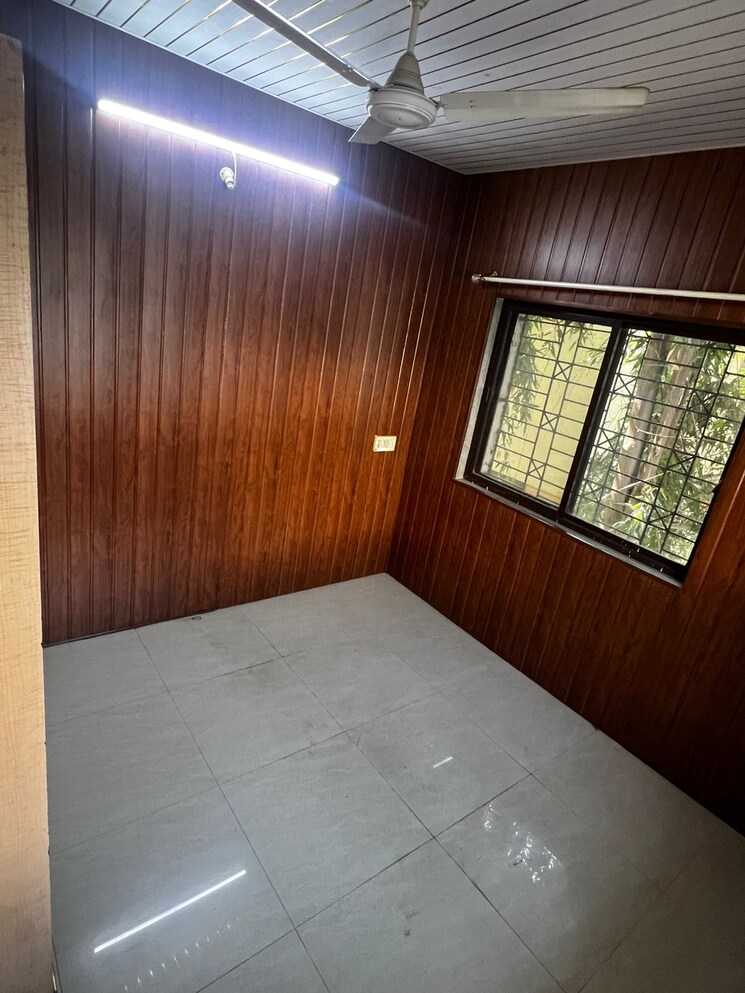 Bedroom, deepa-chs-aundh 2 Bedroom 930 Sq.Ft. Apartment In Aundh Pune 9508643
