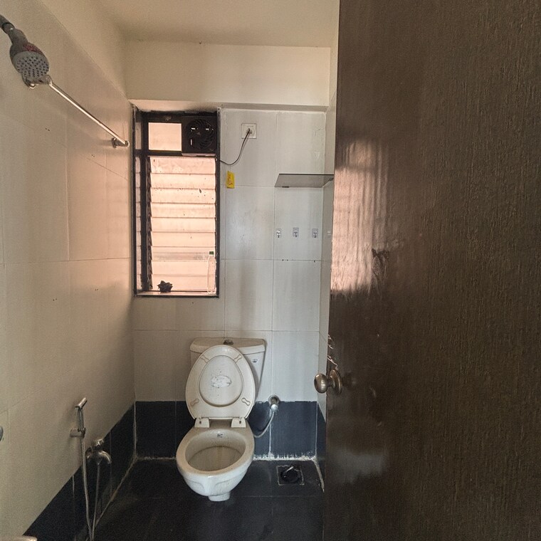 Bathroom, neptune-living-point 2 Bedroom 675 Sq.Ft. Apartment In Jaydev Singh Nagar Mumbai 9508718