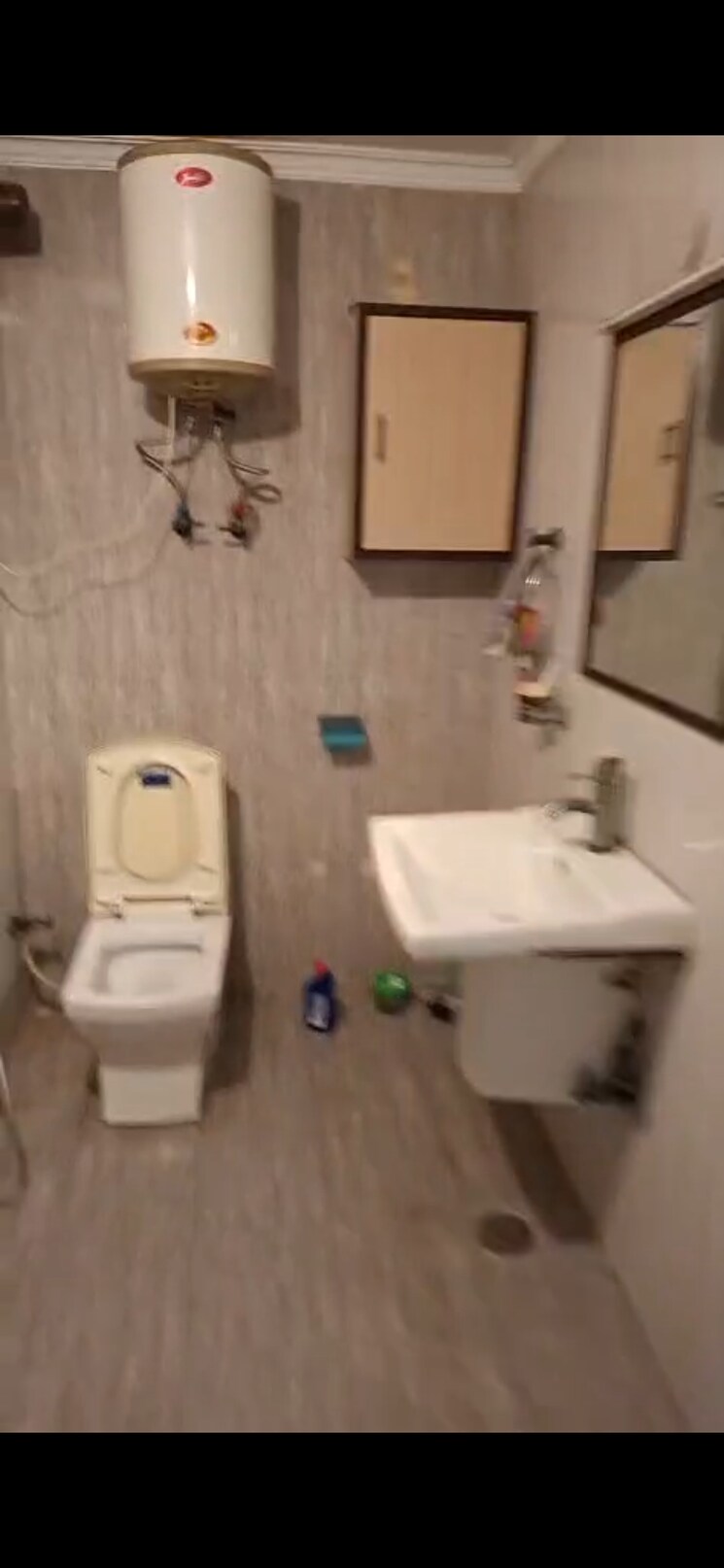 Bathroom, sampada-sagar-apartments 1 Bedroom 550 Sq.Ft. Apartment In Sector 62 Noida 9508746