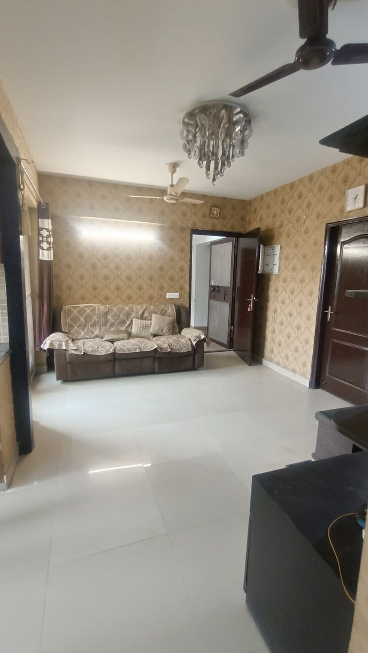 Living Room, sethi-max-royal 2 Bedroom 1125 Sq.Ft. Apartment In Sector 76 Noida 9508739