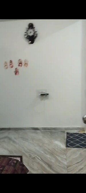 Furnished Amenities in 1 BHK Apartment at Trombay – for Rent