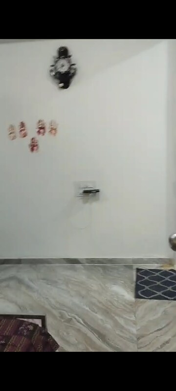 Furnished Amenities in 1 BHK Apartment at Trombay – for Rent