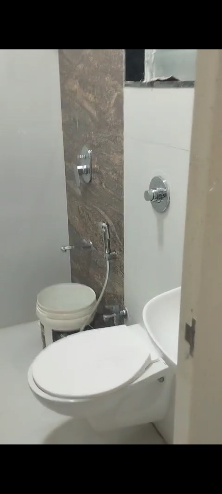 Bathroom, trombay 1 Bedroom 385 Sq.Ft. Apartment In Trombay Mumbai 9508741