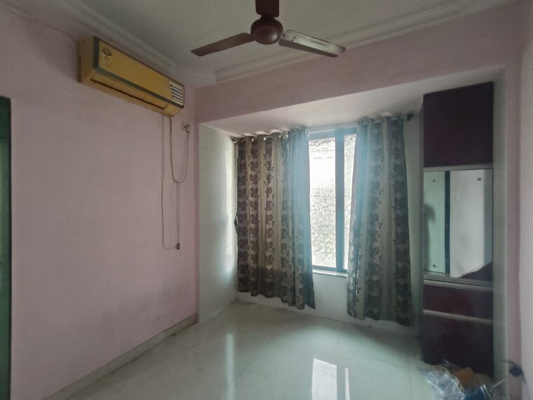 Living Room, shree-ravechi-apartments 2 Bedroom 1000 Sq.Ft. Apartment In Kopar Khairane Navi Mumbai 9508754