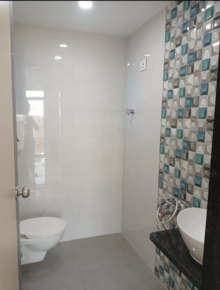 Bathroom, deep-sky 1 Bedroom 650 Sq.Ft. Apartment In Vasai East Palghar 9508766
