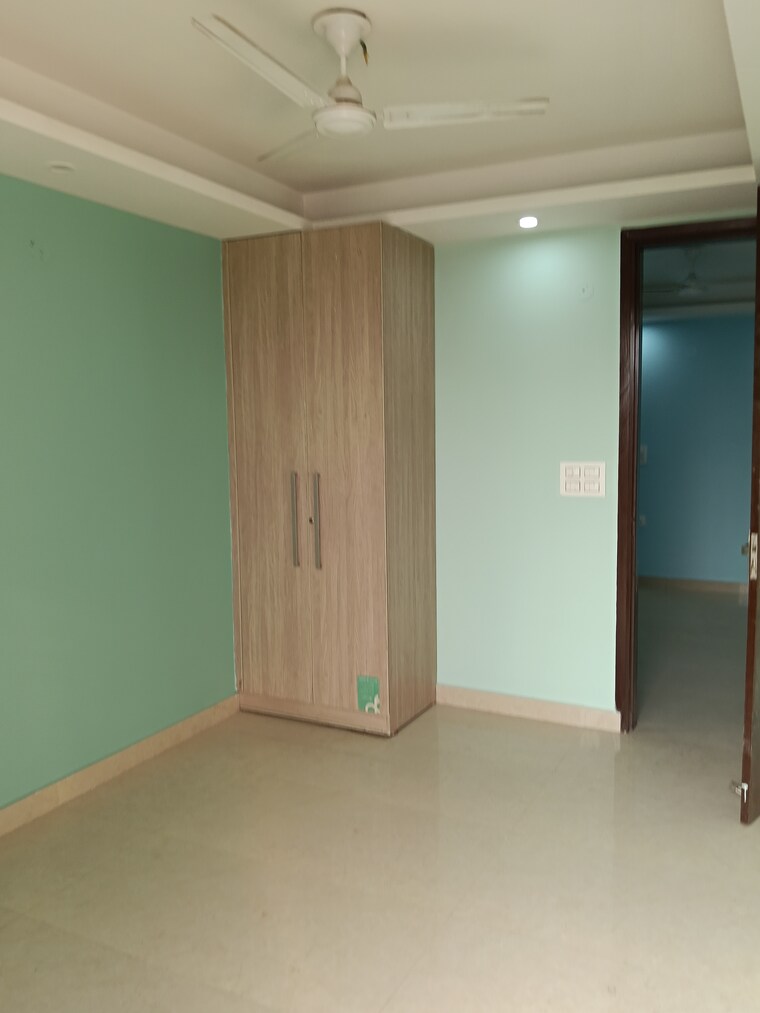 Room, neb sarai 1 RK 225 Sq.Ft. Builder Floor In Neb Sarai Delhi 9508757