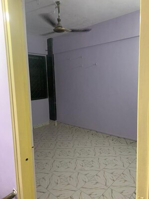 Room in 2 BHK Apartment at Kopar Khairane – for Rent