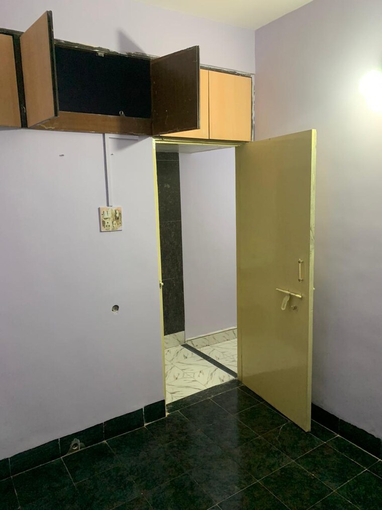 Room, kopar khairane 2 Bedroom 1200 Sq.Ft. Apartment In Kopar Khairane Navi Mumbai 9508767