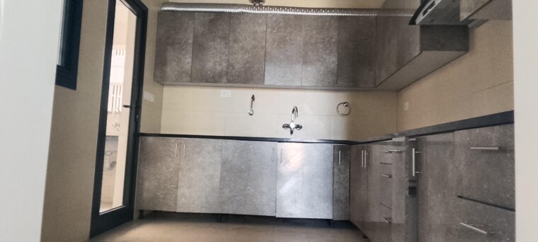 Kitchen, sobha-city-gurgaon 3 Bedroom 2072 Sq.Ft. Apartment In Sector 108 Gurgaon 9508764