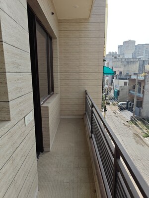 Balcony in 2 BHK Builder Floor at Motia Homes, Lohgarh – for Rent