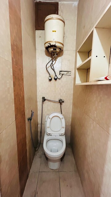 Bathroom in 1 BHK Builder Floor at Malviya Nagar – for Rent