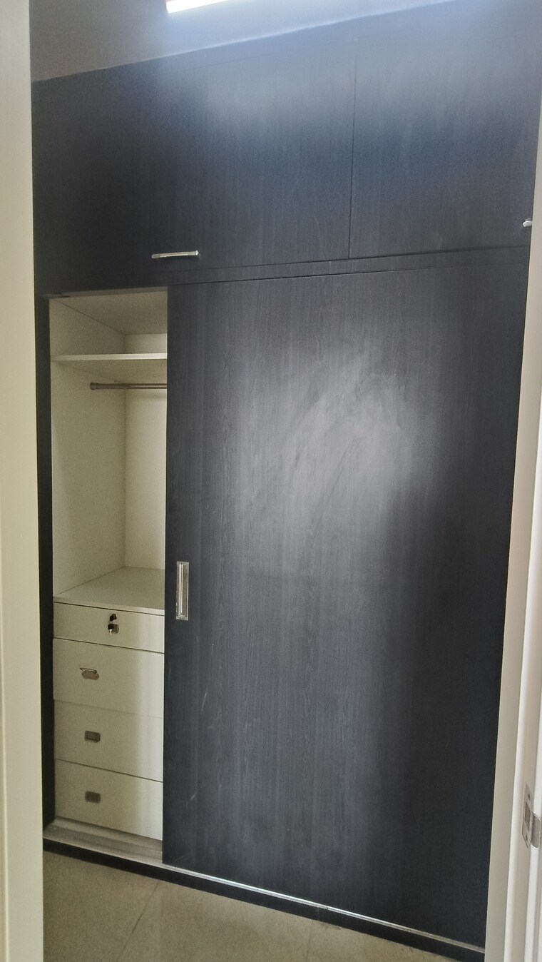 undefined, lnt-crescent-bay-t5 3 Bedroom 1425 Sq.Ft. Apartment In Parel Mumbai 9508809