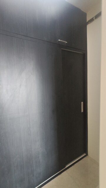 Furnished Amenities in 3 BHK Apartment at LnT Crescent Bay T5, Parel – for Rent