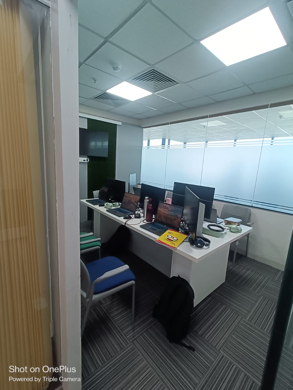 Office Space For Rent in Bh Commercial 