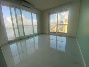 Room in 4 BHK Apartment at Vraj Tiara, Worli – for Sale
