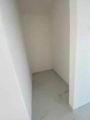 Room in 4 BHK Apartment at Vraj Tiara, Worli – for Sale