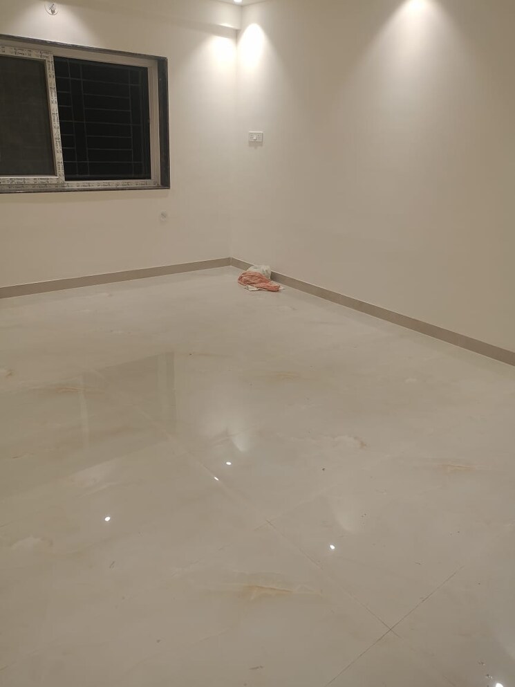 Room, shree nagar 3 Bedroom 1700 Sq.Ft. Apartment In Shree Nagar Nagpur 9508815