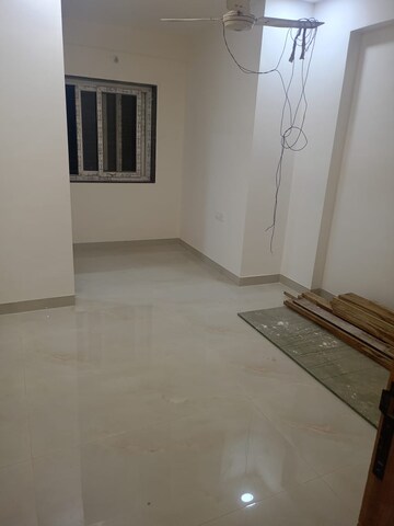 Room in 3 BHK Apartment at Shree Nagar – for Rent