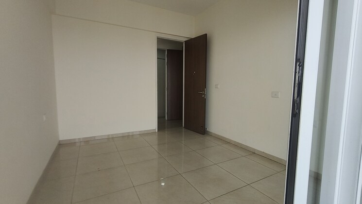 Room, lnt-crescent-bay-t5 3 Bedroom 1425 Sq.Ft. Apartment In Parel Mumbai 9508821