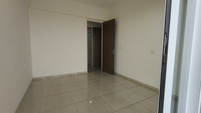 Room, lnt-crescent-bay-t5 3 Bedroom 1425 Sq.Ft. Apartment In Parel Mumbai 9508821