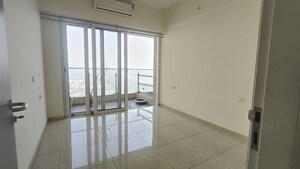 Room in 3 BHK Apartment at LnT Crescent Bay T5, Parel – for Rent