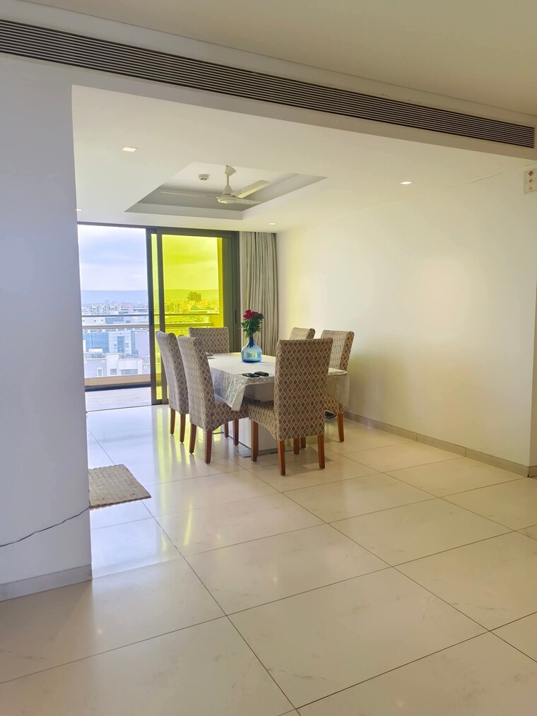 Living Room, panchshil-one-north 4 Bedroom 5413 Sq.Ft. Apartment In Magarpatta City Pune 9508822