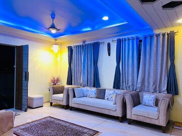 Bedroom in 3 BHK Villa at Manish Nagar – for Rent