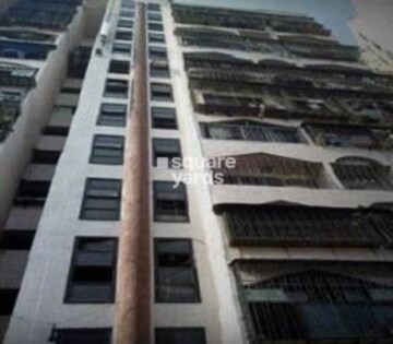 Staircase in 4 BHK Apartment at Silver Dunes, Prabhadevi – for Rent