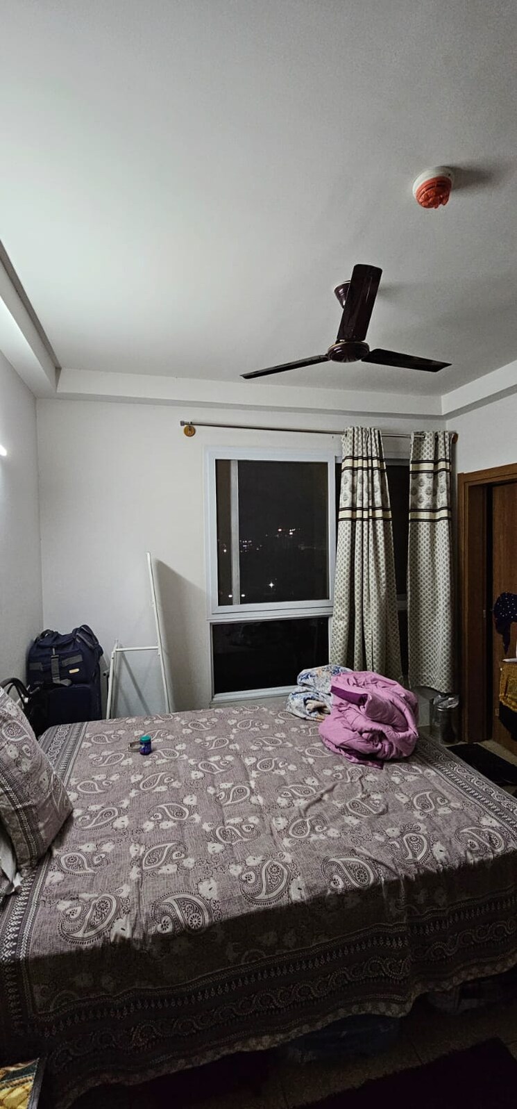 Living Room, bhartiya-nikoo-homes 3.5 Bedroom 1948 Sq.Ft. Apartment In Thanisandra Main Road Bangalore 9508842