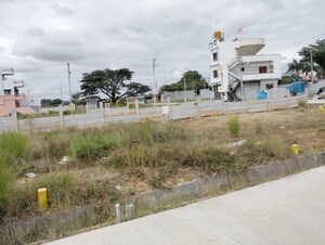  Plot For Sale in Kadabagere