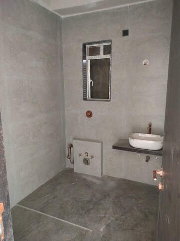 Bathroom in 6+ BHK Apartment at Om Grand Pallazo, Prabhadevi – for Sale