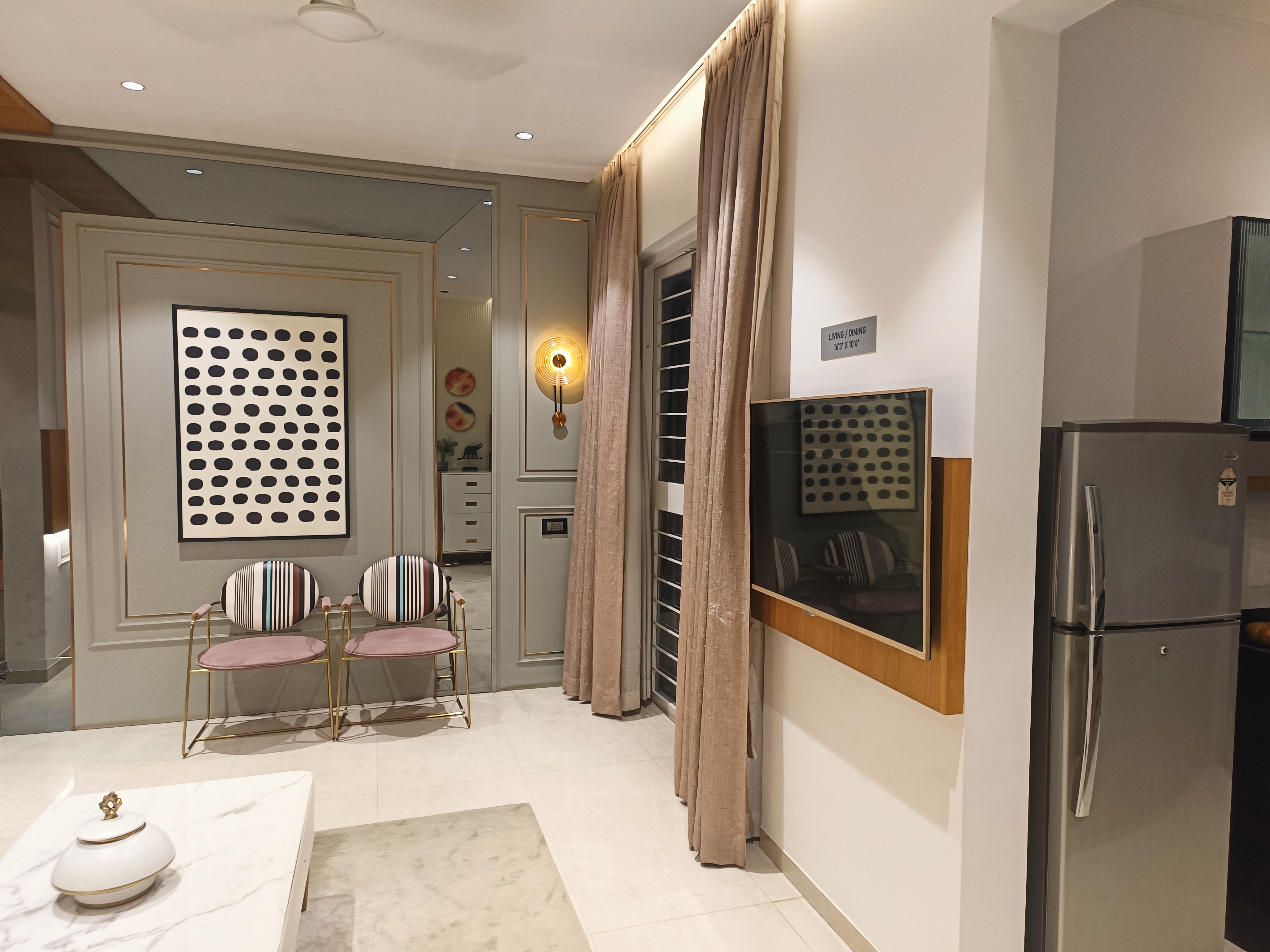 2 BHK + Extra Room Apartment For Rent in Tulip Infinity Planet