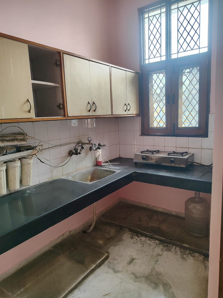 Kitchen, rwa-apartments-sector-26 1 RK 410 Sq.Ft. Villa In Sector 26 Noida 9508880