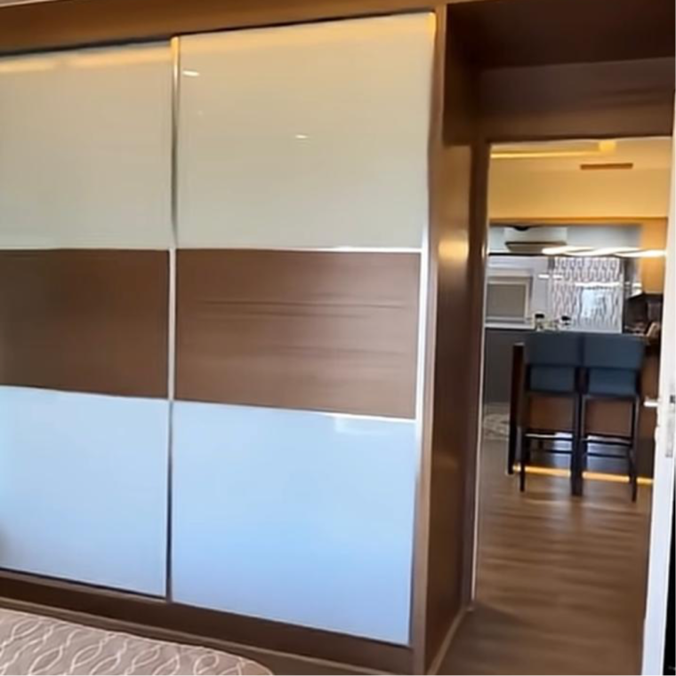 Room, silverlite-56-west 3 Bedroom 1420 Sq.Ft. Apartment In Vile Parle West Mumbai 9508882