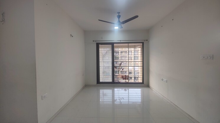 Room, acme-ozone 2 Bedroom 756 Sq.Ft. Apartment In Manpada Thane 9508883