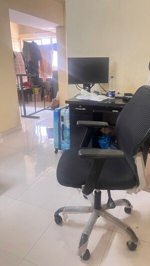 Team Area in 1 BHK Apartment at Sahakar Nagar – for Rent