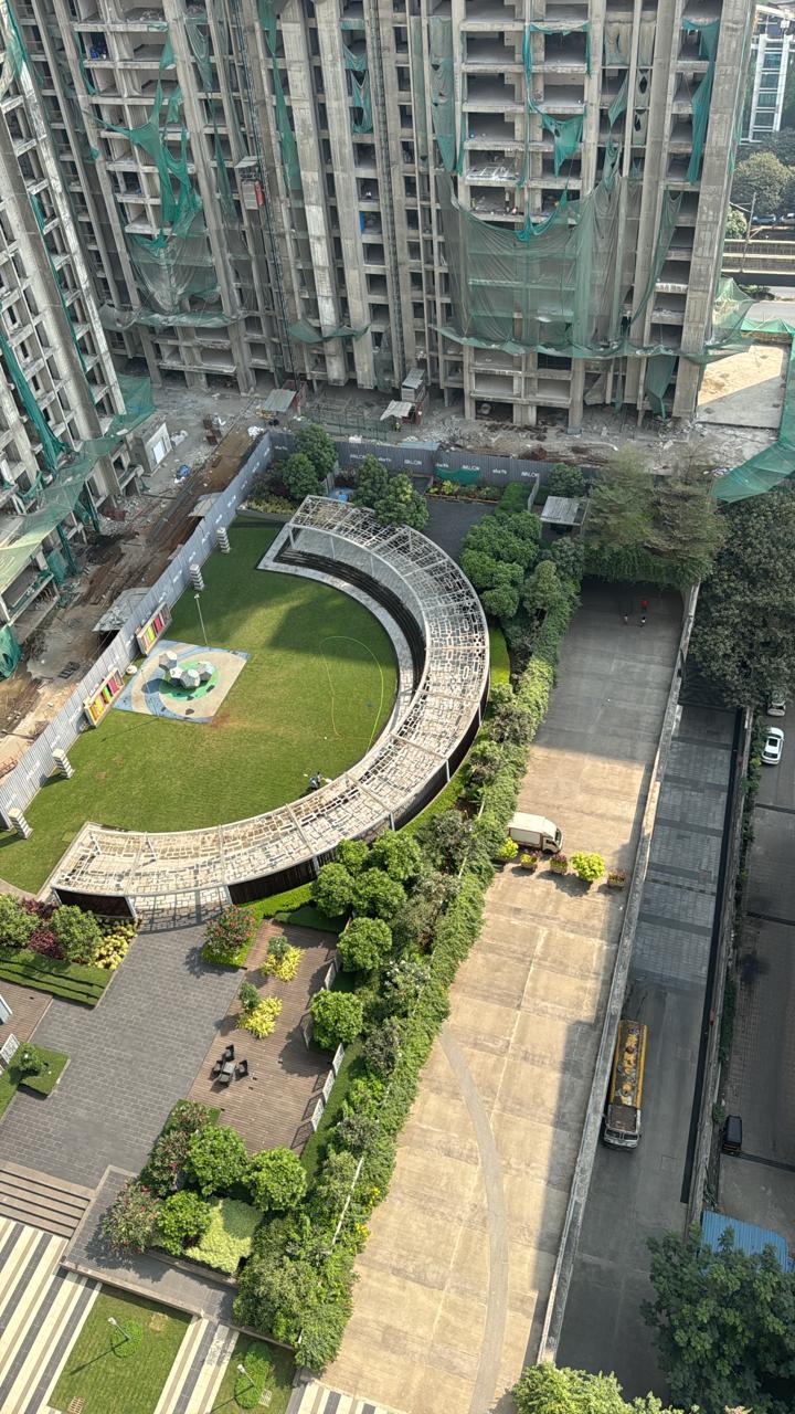 3 BHK Apartment For Sale in Sheth Avalon