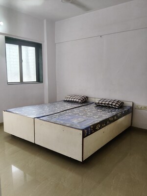 Bedroom in 2 BHK Apartment at Kaveri CHS Santacruz, Santacruz East – for Rent