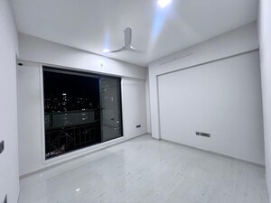 Room in 4 BHK Apartment at Sugee Samruddhi, Shivaji Park – for Sale