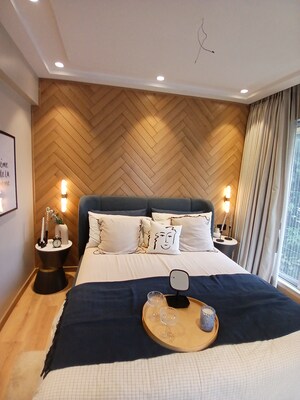 Furnished Amenities in 1 BHK Apartment at Astha Kalash, Goregaon West – for Rent