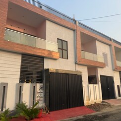 3 BHK + Pooja Room Villa For Sale in Modipuram